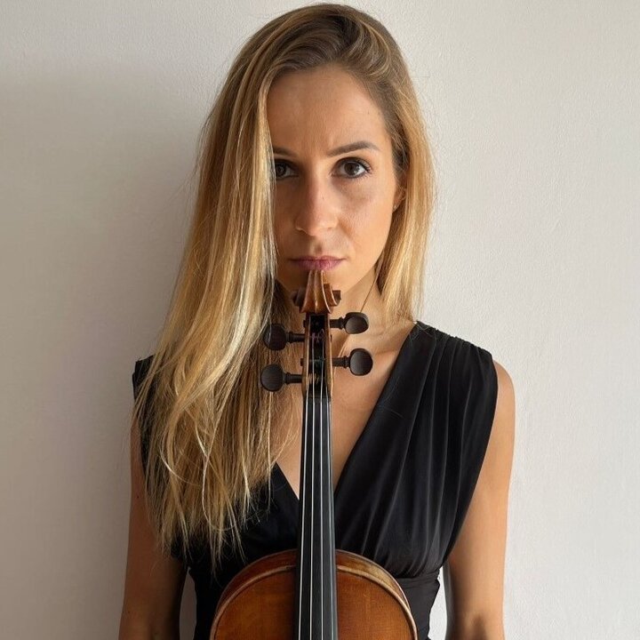 ViolinistaViolinista Ana Madalena Ribeiro no Sextas às Sete Ana Madalena Ribeiro no Sextas às Sete