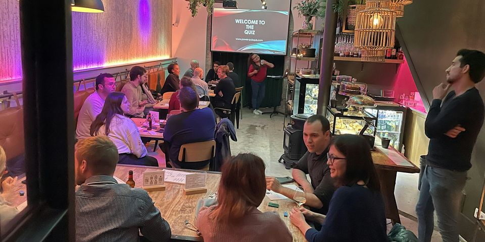 TRIVIAL Sunday Quiz night @ LOOK.Sharp