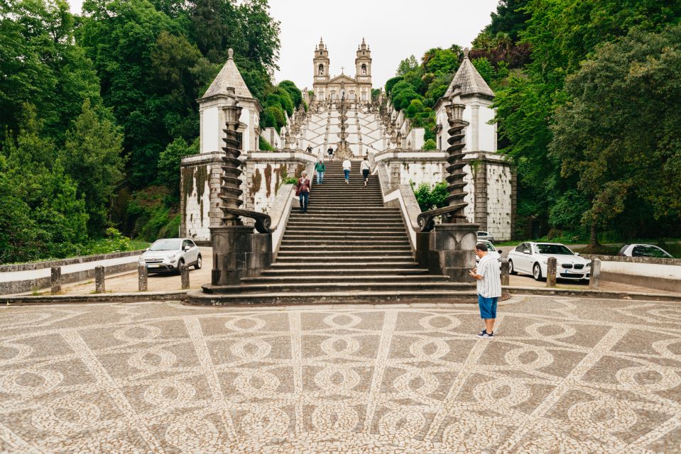 O melhor de Braga e Guimarães: descubra tudo em um passeio de um dia a partir do Porto.