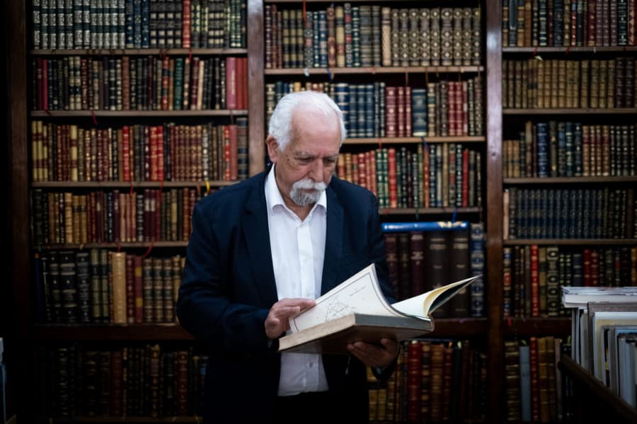 NUNO CANAVEZ — 75 ANOS DE ATIVIDADE ALFARRABISTA (1)