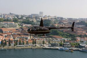 Passeio de Helicóptero no Porto