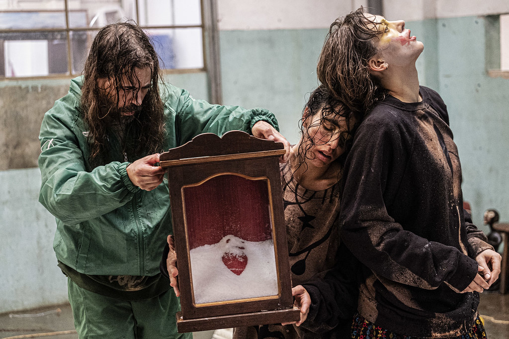 HAMLET, L’ANGE DU BIZARRE - TEATRO CARLOS ALBERTO