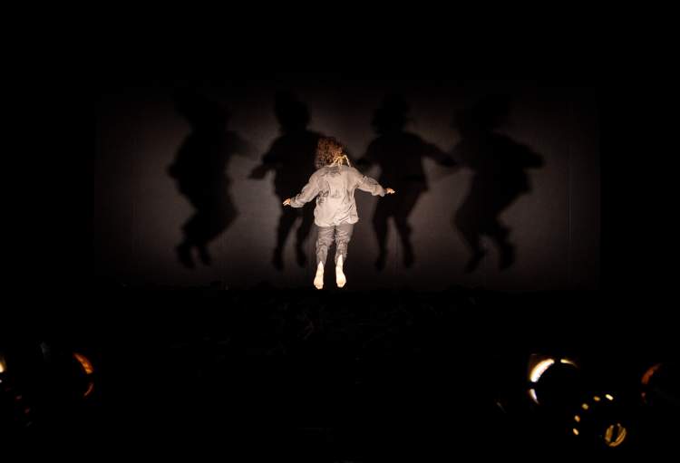 Nastaran Razawi Khorasani & Theater Rotterdam - This is not a dance