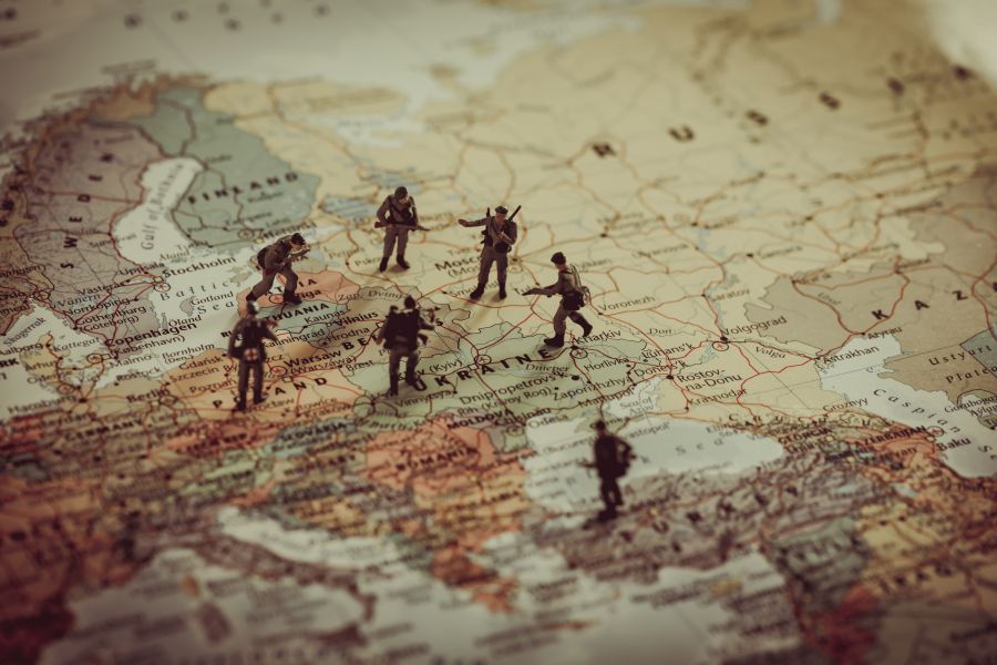 Conferência “Geopolítica e Reportagem de Guerra” por José Pedro Teixeira Fernandes e Cândida Pinto