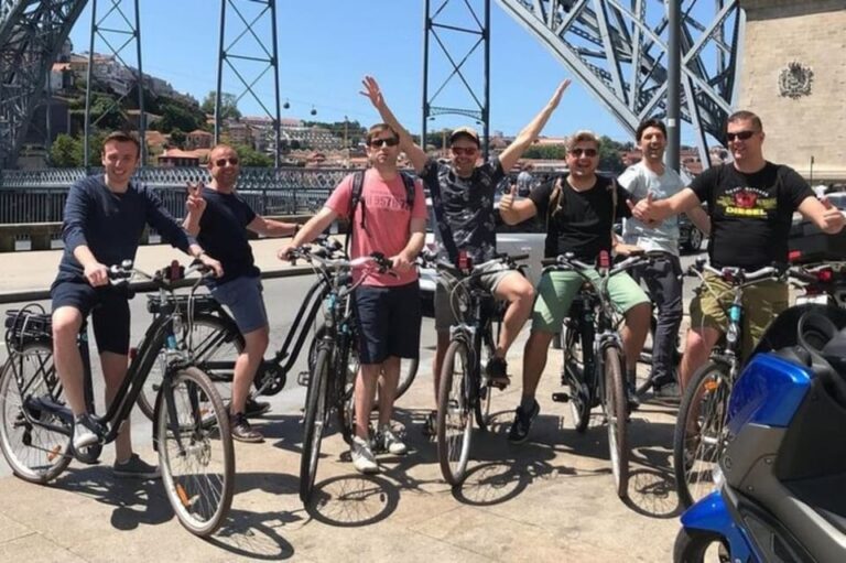 Aluguer de Bicicleta Elétrica no Porto