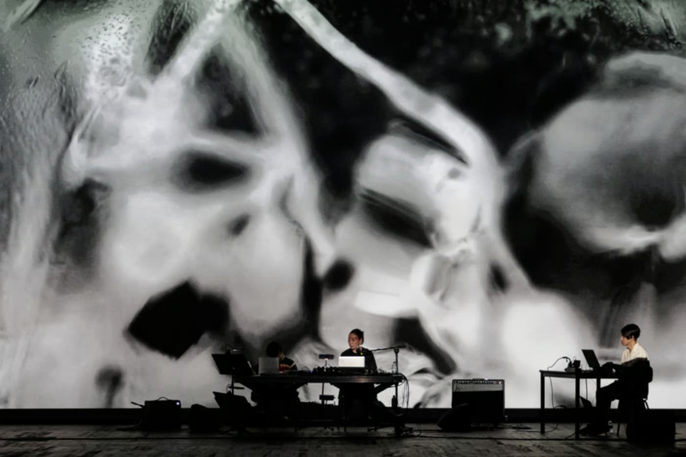 Crepuscule Live A/V