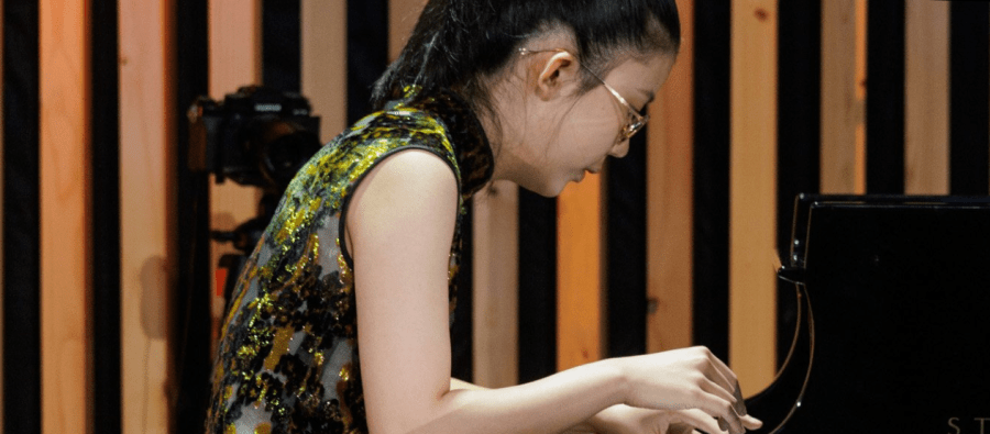 SIRUI LI
