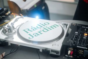 Rádio Jardim — Uma Emissão ao Vivo no Jardim de São Lázaro