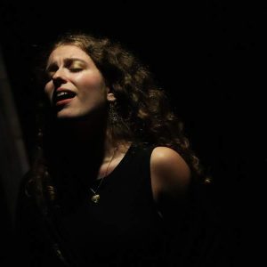 Joana Torres – A Nova Voz do Fado em Portugal A Gosto