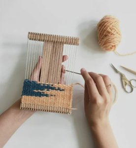 Mini Rug Loom