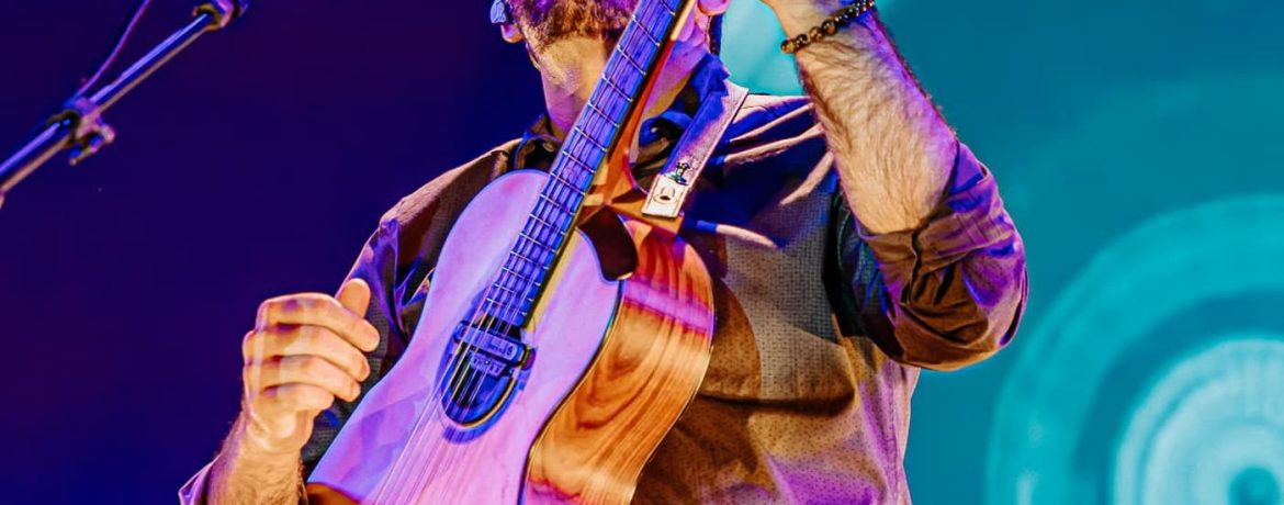 Murilo Martinez Apresenta “A Forma do Som” na Casa da Guitarra
