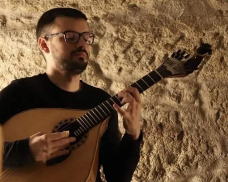 Miguel Martins – Novos Valores do Fado
