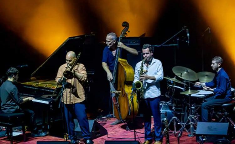 Avishai Cohen Quinteto