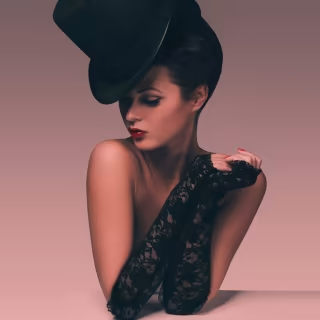 CABARET - UNIQUE XPERIENCE: Edição de Halloween