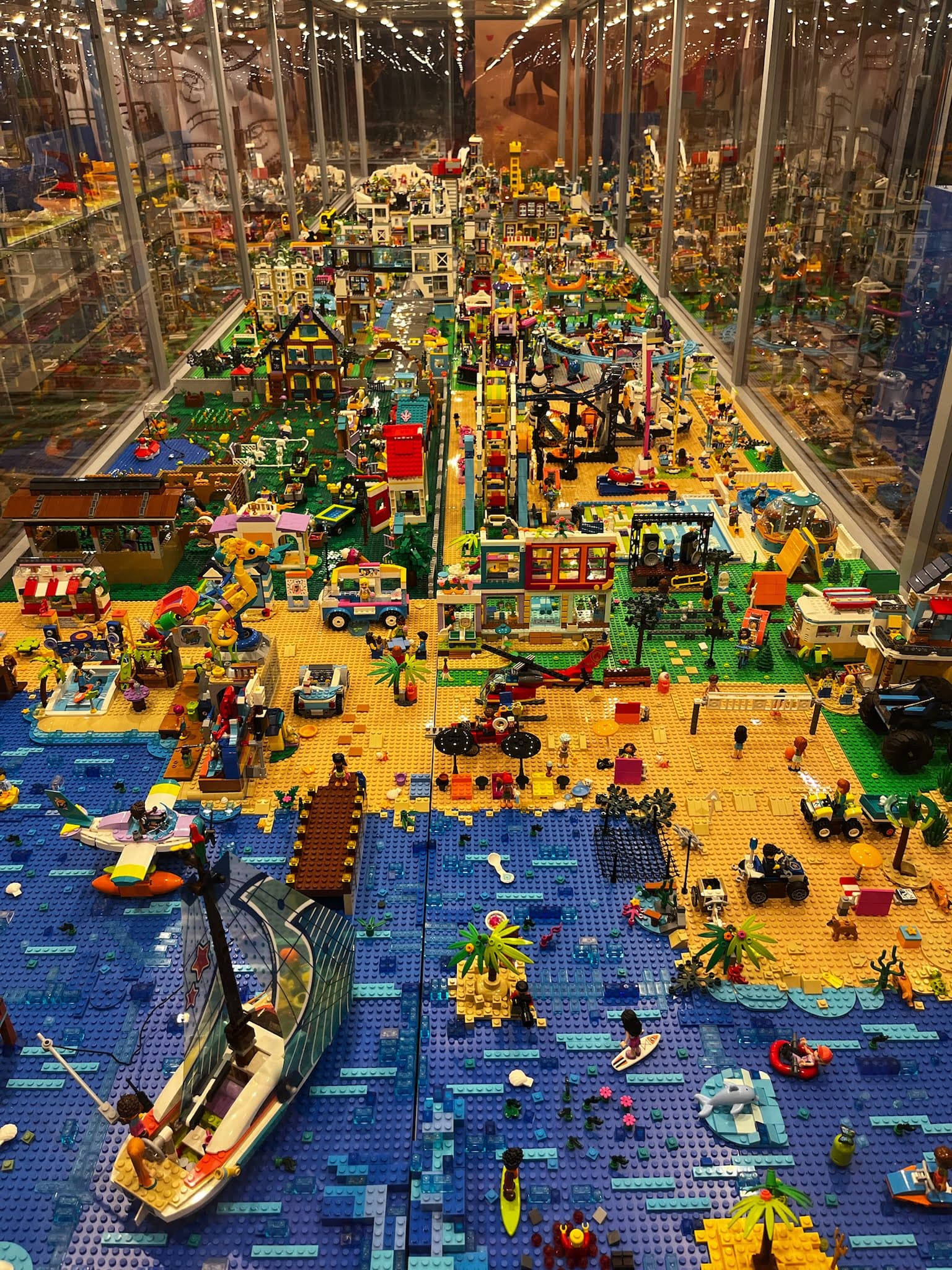 A maior exposição LEGO® da Europa na Alfândega do Porto