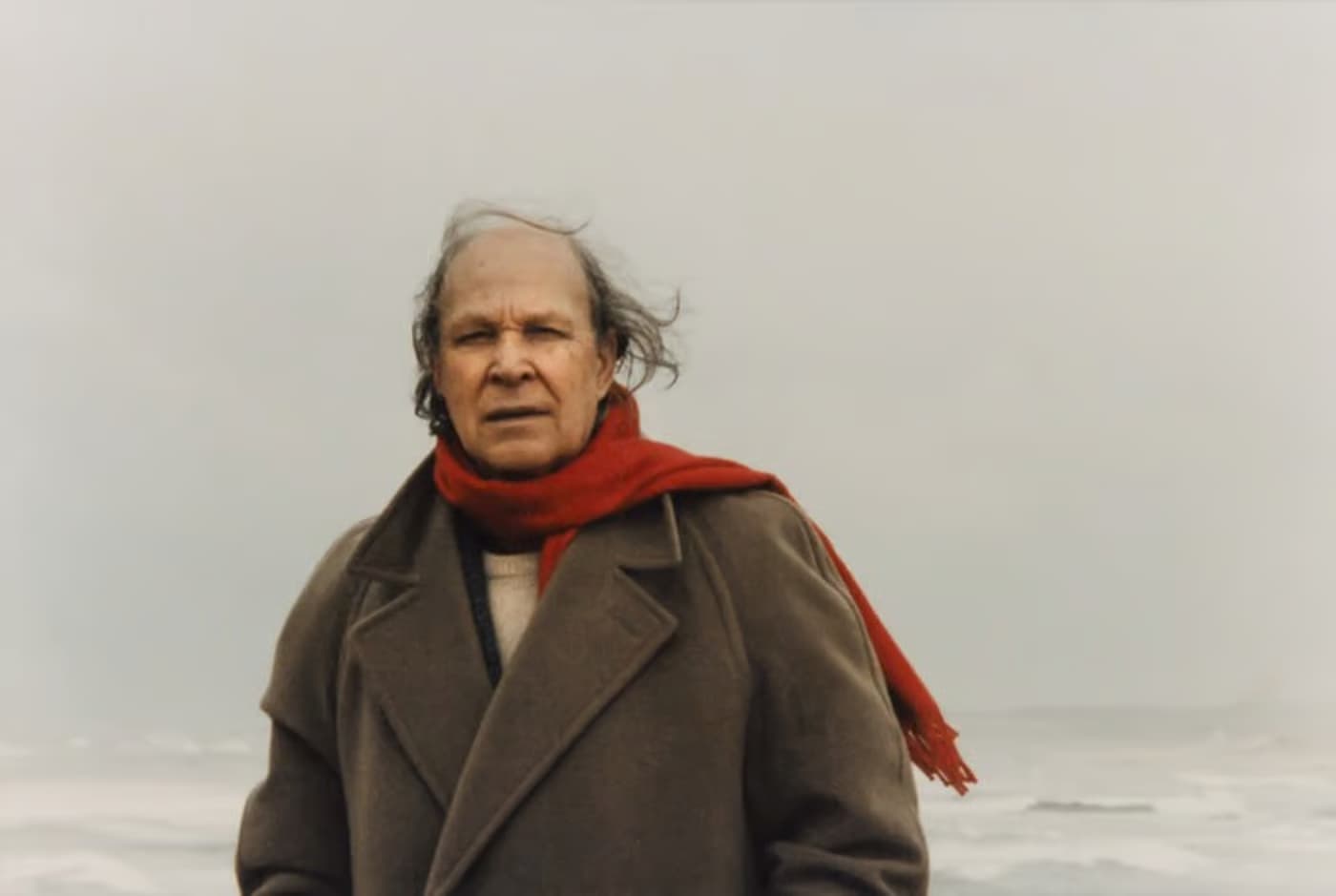 “Era um dia que dava para o mar” — Conversas na Calçada de Serrúbia com António M. Feijó