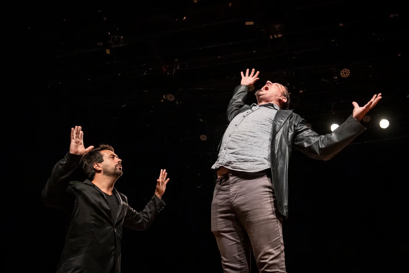 Tudo Acontece numa Segunda-Feira de Manhã – Espetáculo de Vinícius Piedade