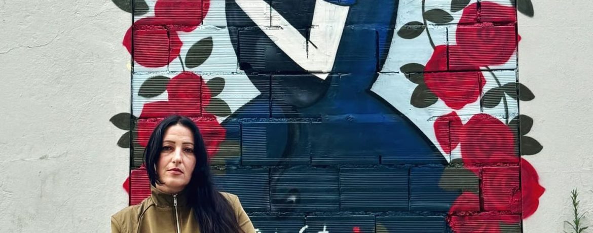 Oficina “Um Presente Especial” leva graffiti e criatividade ao Natal no Jardim da Cordoaria