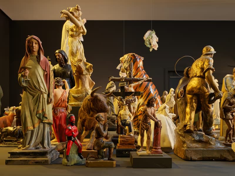 recebe a encenadora, dramaturga e historiadora de teatro Ana Zamora