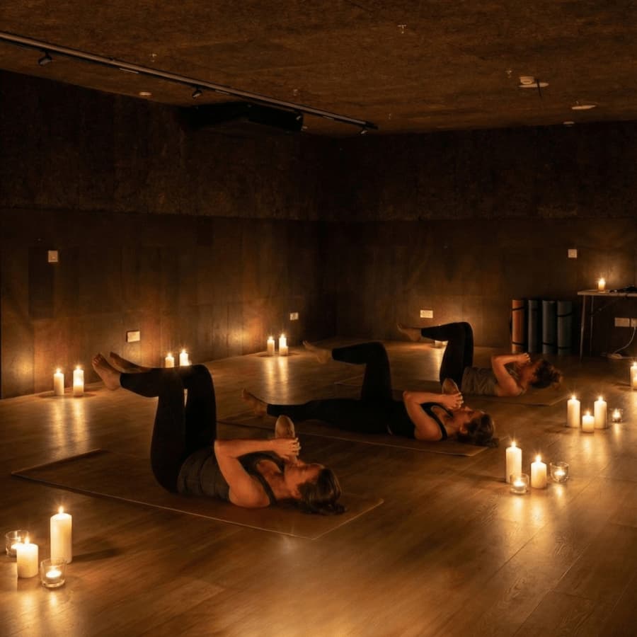 Pilates à Luz das Velas | Candlelight Edition