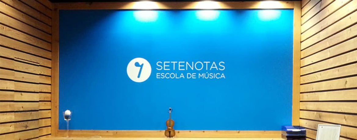 Concerto de Natal: Ensemble de Cordas e Grupos de Combo