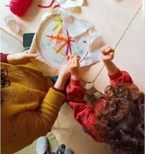 Oficinas para Famílias – Bordar e Encantar