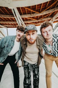 Paddang (FR) invade o Porto com pop, garage rock e psych fuzz no Ferro Bar