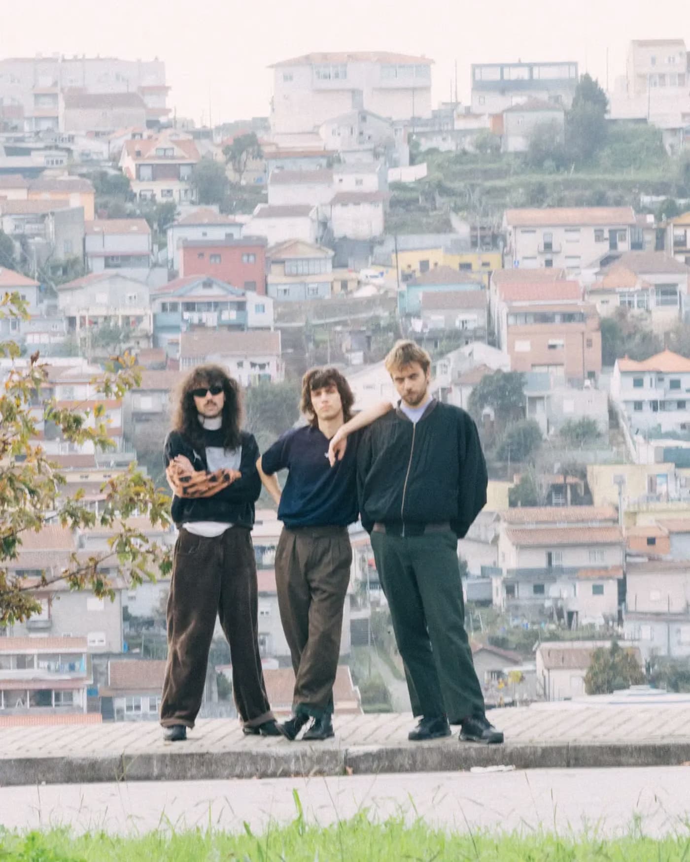 800 Gondomar apresentam o disco “Monday in Hiroshima”