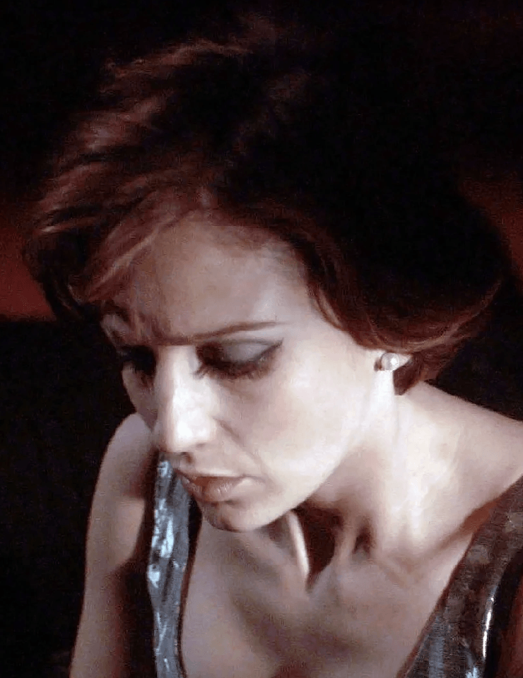 A Costa dos Murmúrios, Margarida Cardoso