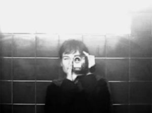 Entre Sinais – Performance Audiovisual em Tempo Real de Inês Castanheira no Batalha Centro de Cinema