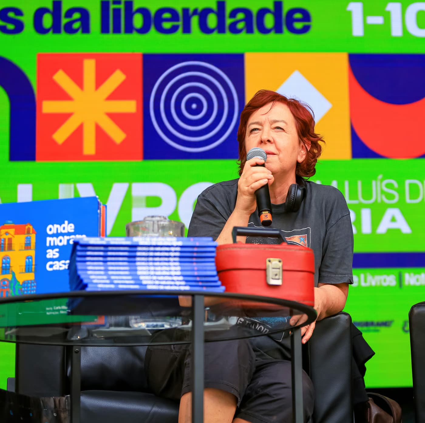 Oficina “Como os Livros para os Mais Novos Acompanham Momentos de Viragem Histórica” com Carla Maia de Almeida