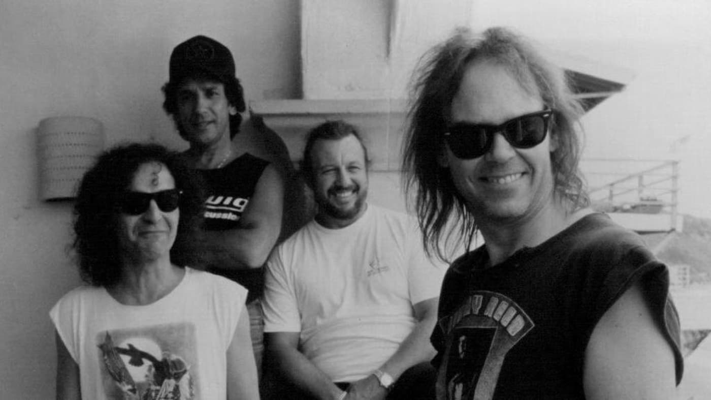 “Neil Young: Year of the Horse” de Jim Jarmusch em Exibição no Passos Manuel