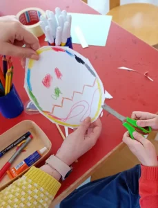 Caça aos Ovos da Paulina: aventura literária e divertida nos Jardins do Palácio