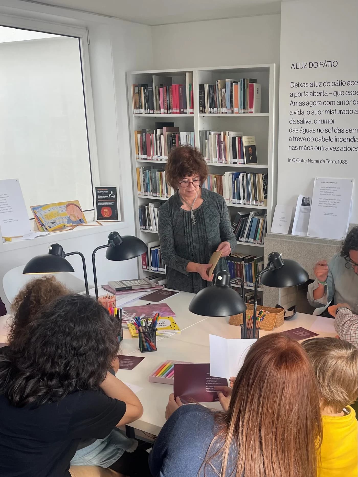 Pensando A Imagem Olhando O Texto #1