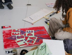 Preparamo-nos Para A Marcha Em Conjunto