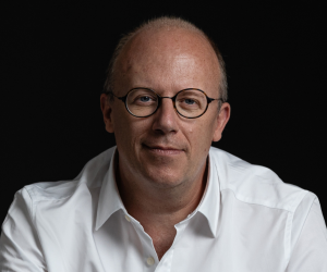 Babell 2026 — “Aparição”: Monólogo de Luís Osório sobre escritores