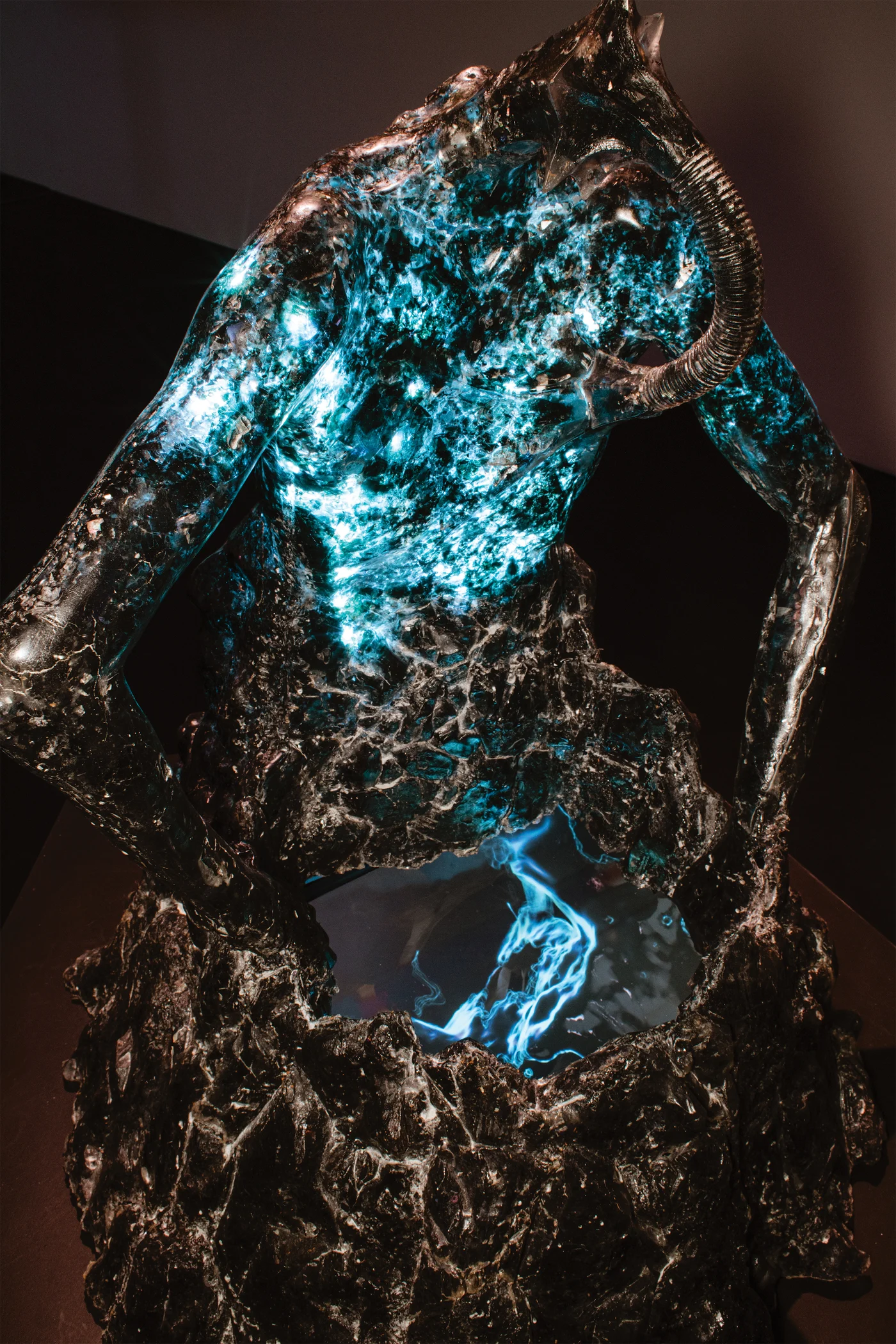 Artist talk com João Melo explora arte, tecnologia e sistemas híbridos na Escola das Artes do Porto