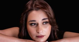 Natacha Duarte apresenta VOAR na FNAC GaiaShopping