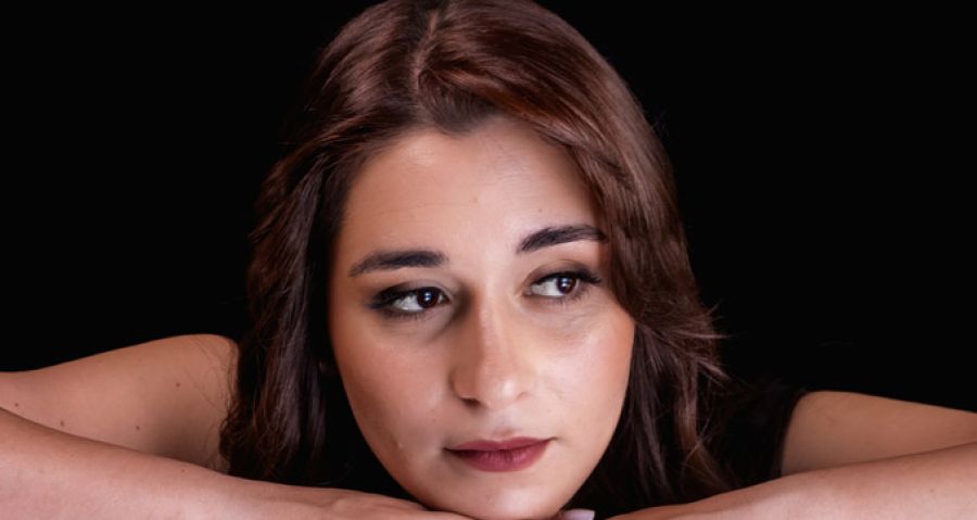 Natacha Duarte apresenta VOAR na FNAC GaiaShopping