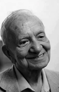 Colectivo de Poesia celebra Mário Quintana no Pátio do Museu