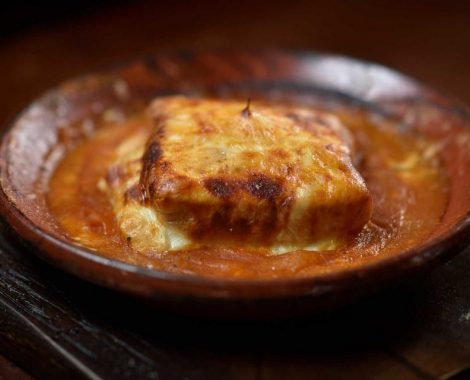 tapas caffe guia completo das melhores francesinha do porto